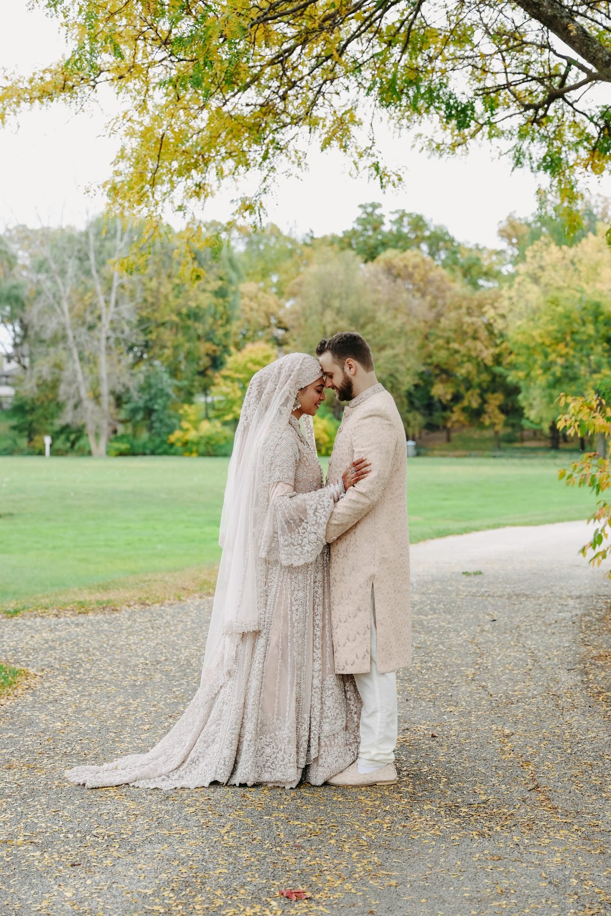 Garden wedding couple